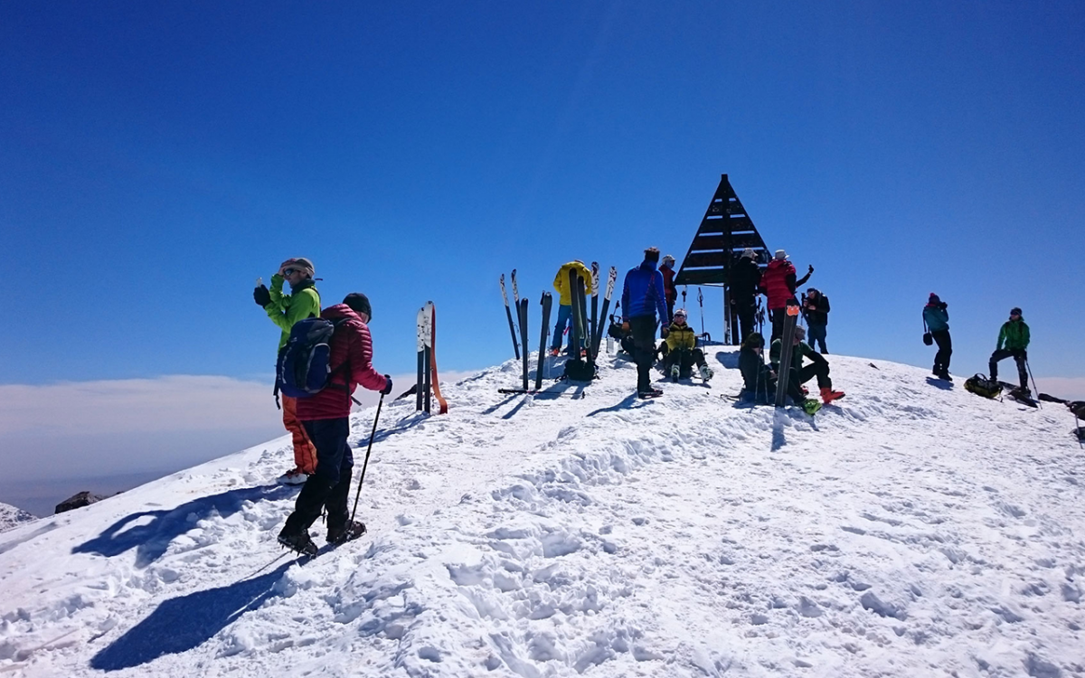 yoga retreat atlas mountains